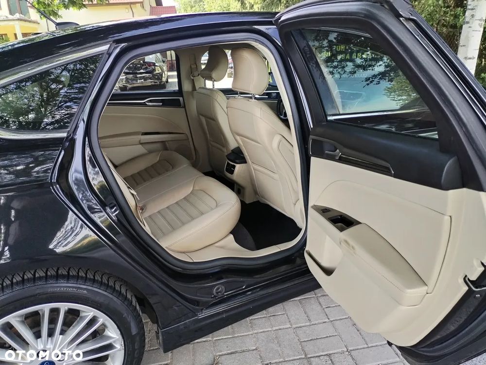 Ford Mondeo 2.0 EcoBoost STart-Stopp Autom Vignale - 15