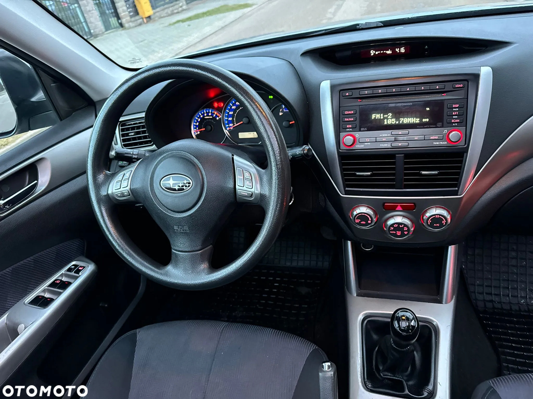 Subaru Forester 2.0X Exclusive - 24