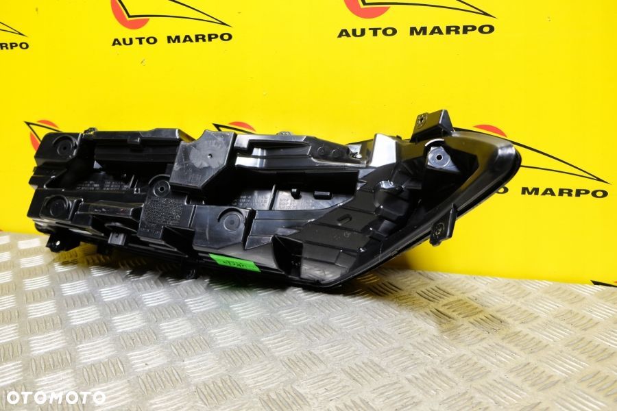 CHEVROLET CORVETTE C8 2019 - LAMPA TYŁ LEWA TYLNA LED USA - 8