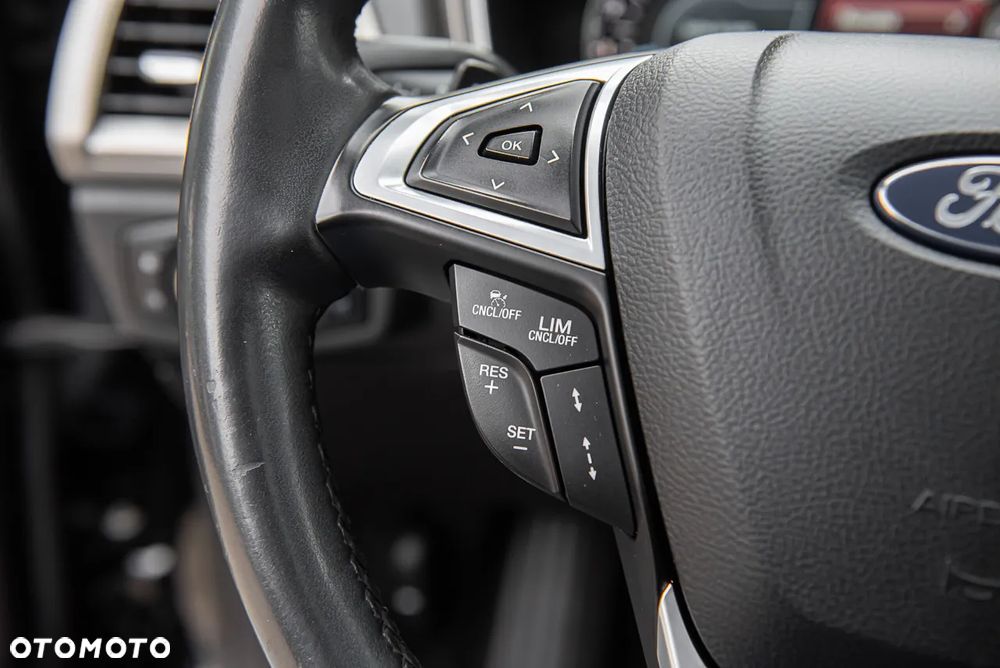 Ford Mondeo 2.0 EcoBlue VIGNALE - 23