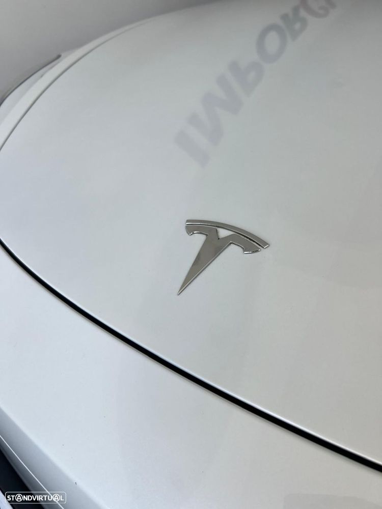Tesla Model Y Long Range Dual Motor AWD - 7