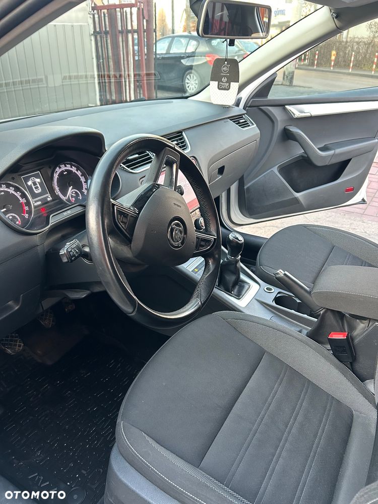 Skoda Octavia 2.0 TDI Ambition - 13