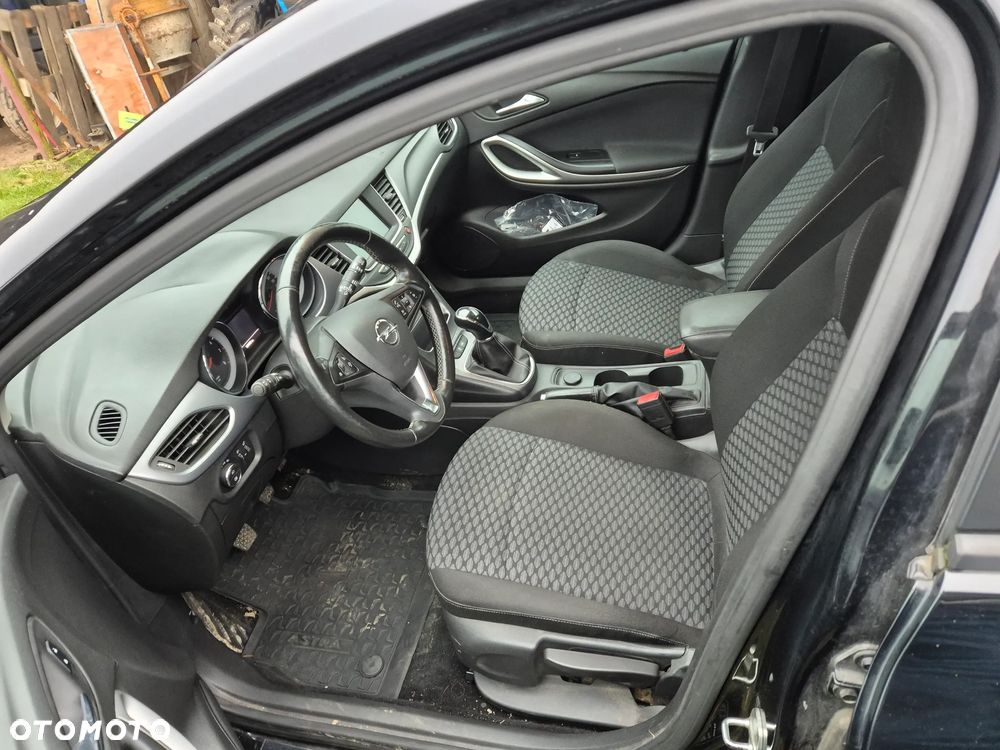 Opel Astra 1.4 T Dynamic - 5