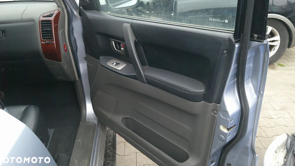 SILNIK 3.2D 4M41 Mitsubishi Pajero III 2004 Wszystkie części - 15