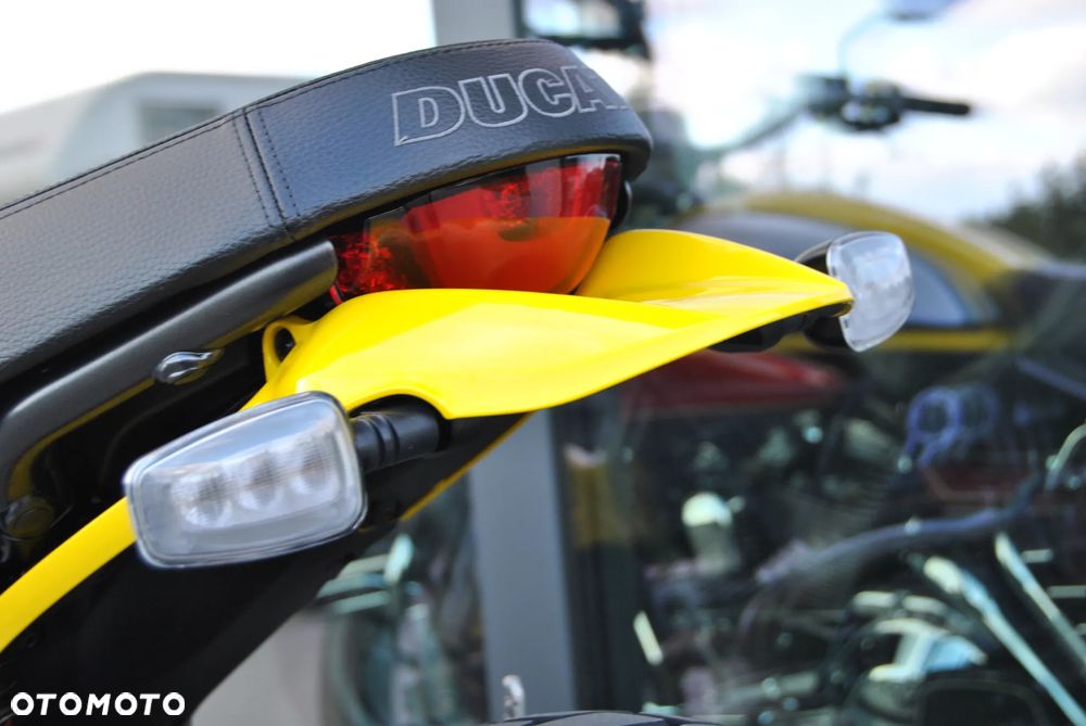 Ducati Scrambler - 11
