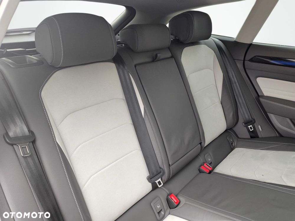 Volkswagen Arteon Shooting Brake 2.0 TDI 4Motion R-Line DSG - 27