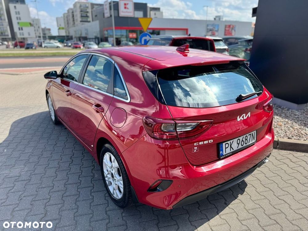 Kia Ceed 1.5 T-GDI M - 3
