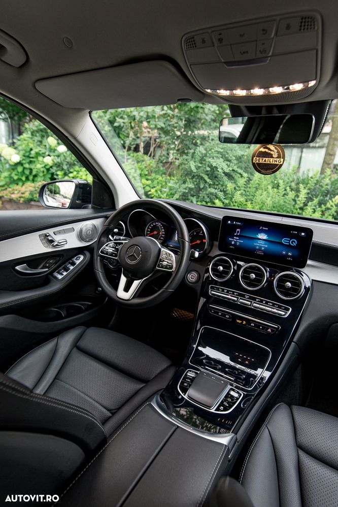 Mercedes-Benz GLC 300 de 4MATIC - 37