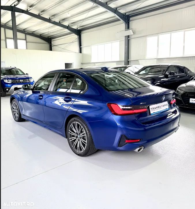 BMW Seria 3 320d xDrive Aut. - 5