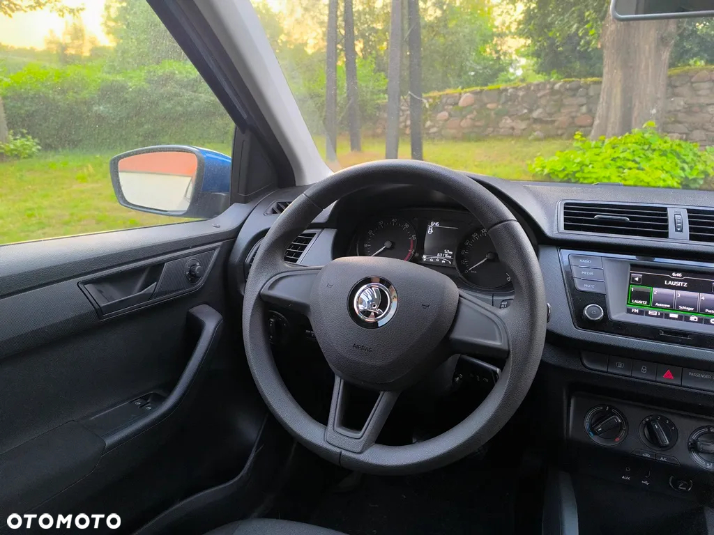 Skoda Fabia 1.0 MPI Cool Plus - 6