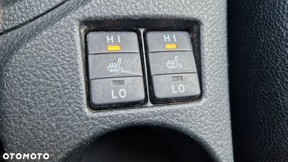 Toyota Auris - 15