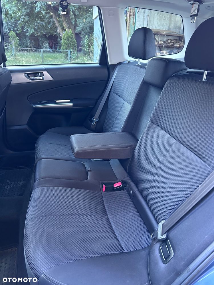 Subaru Forester 2.0 XA Euro5 - 30