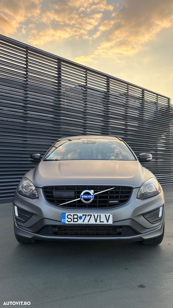 Volvo XC 60 D5AWD R-Design - 2