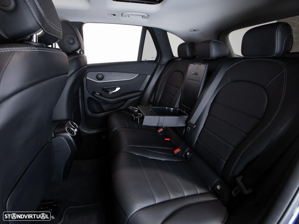 Mercedes-Benz GLC 300 de 4Matic - 11