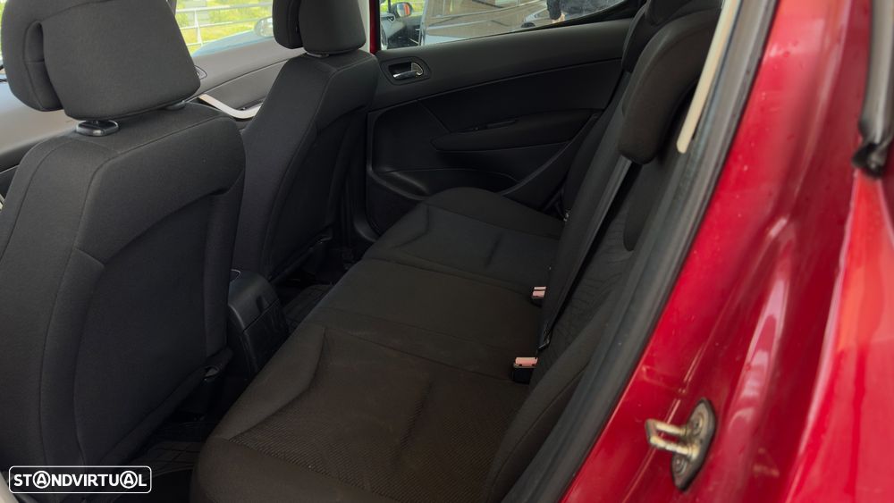 Peugeot 308 1.6 HDi Premium - 8