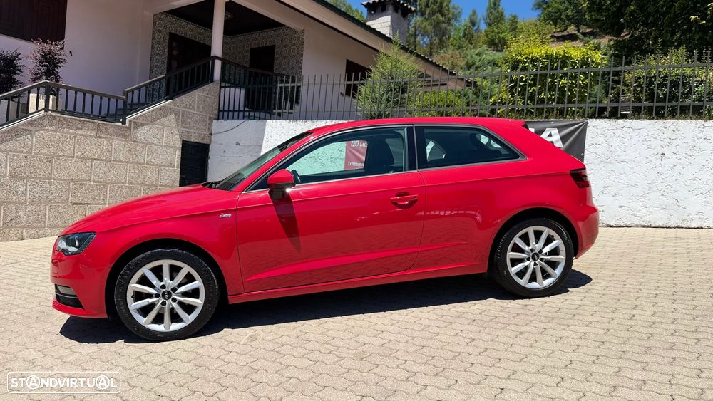 Audi A3 1.6 TDI (clean diesel) S tronic Ambition - 4