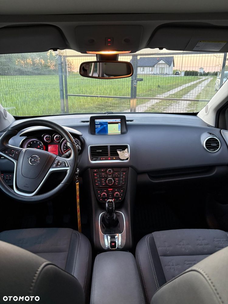 Opel Meriva - 8