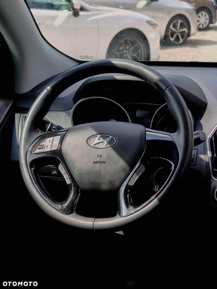 Hyundai ix35 - 15