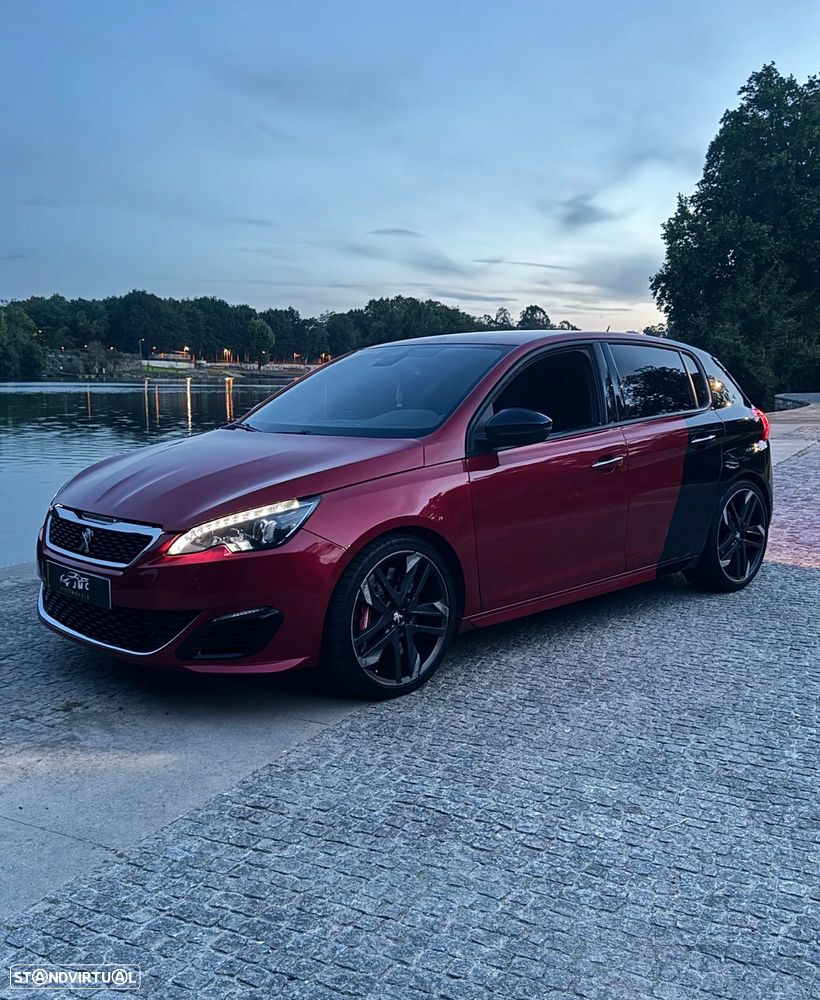 Peugeot 308 1.6 e-THP GTi - 1