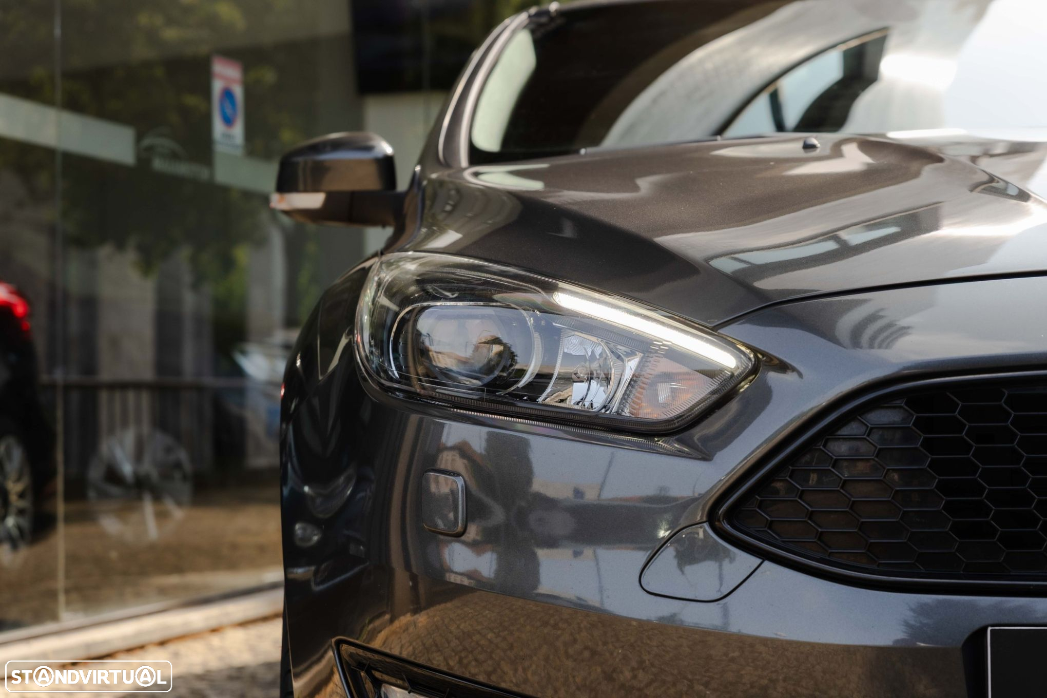 Ford Focus 1.0 SCTi ST-Line - 6