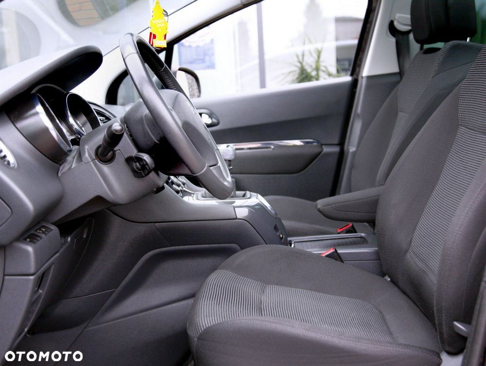 Peugeot 5008 1.6 THP Premium - 16