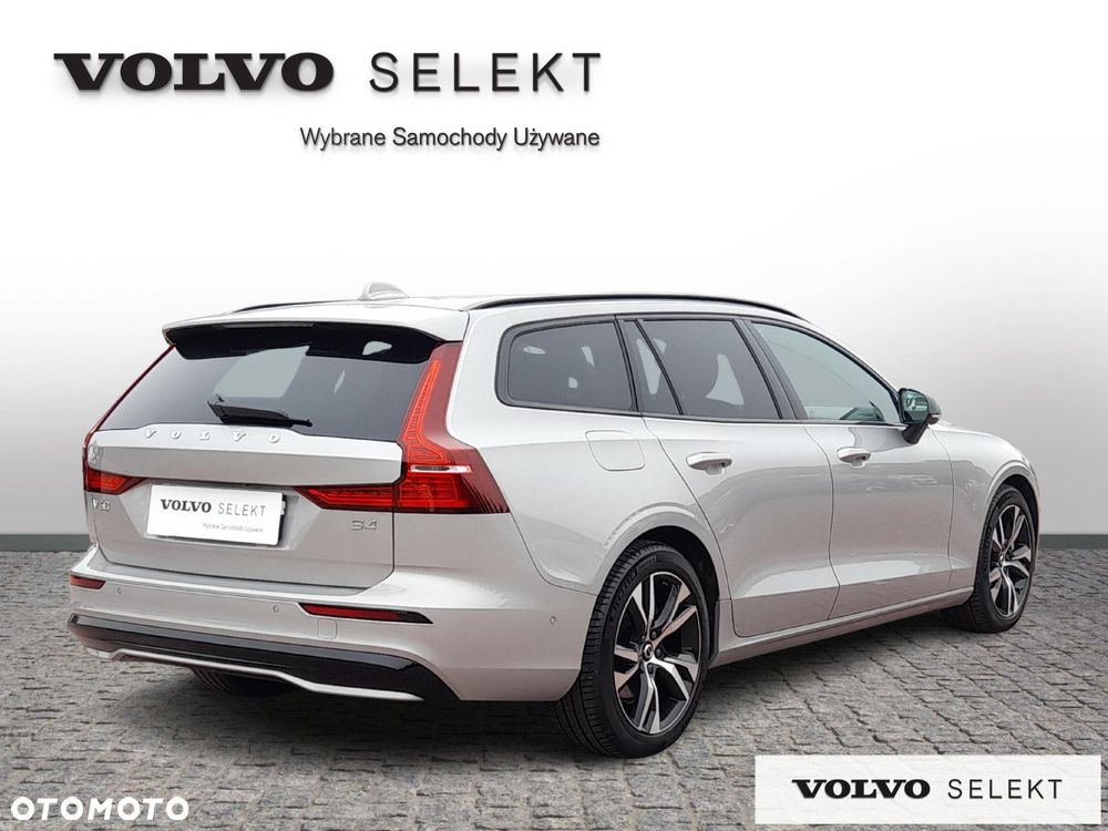 Volvo V60 B4 B Plus Dark - 6