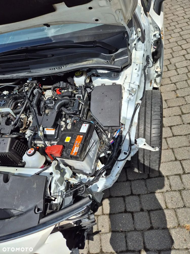 Toyota Corolla 1.8 Hybrid Comfort - 14