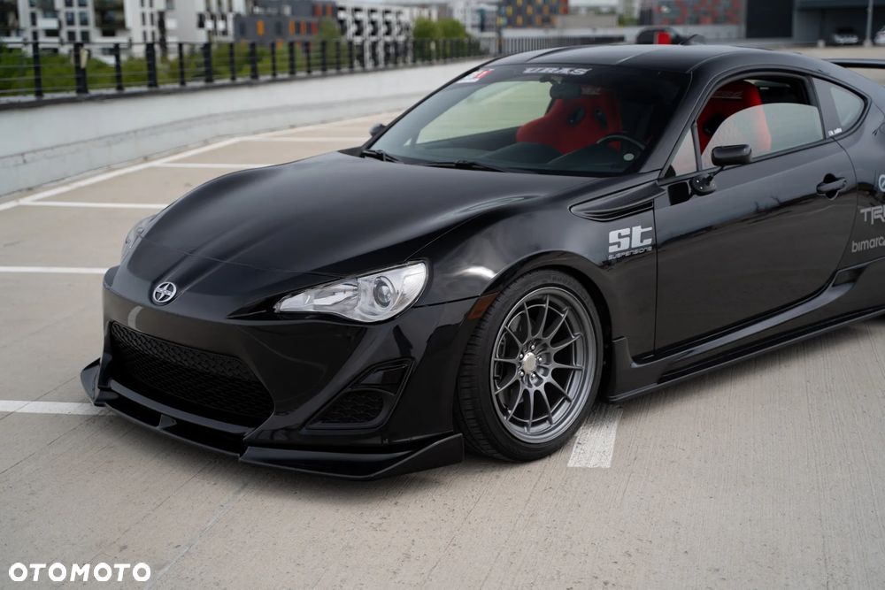 Toyota GT86 2.0 Premium - 2