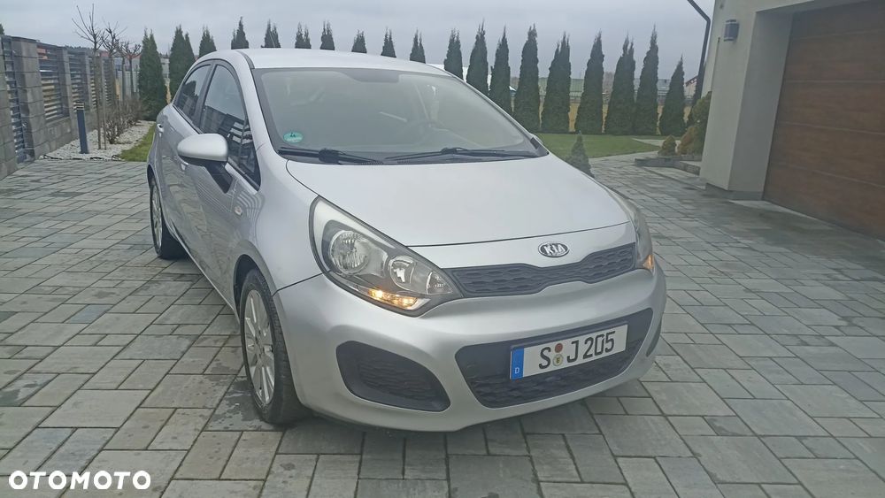 Kia Rio 1.4 Dream Team Edition - 3