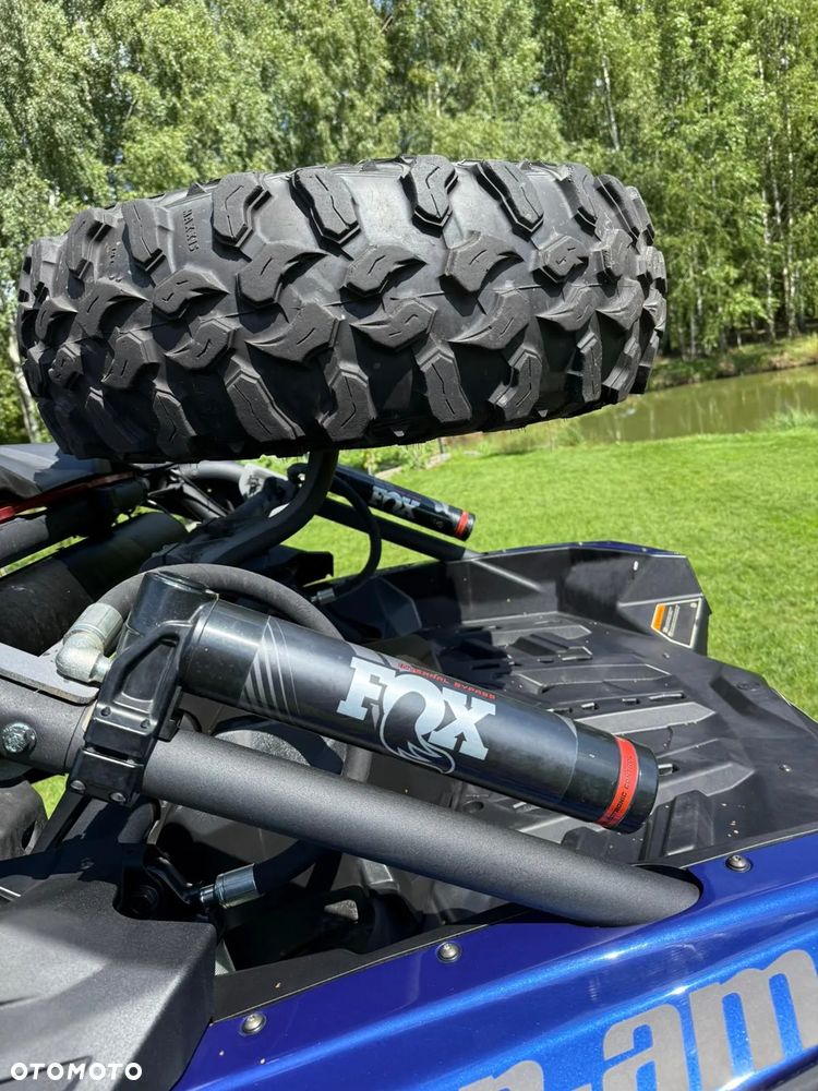 Can-Am Maverick - 12