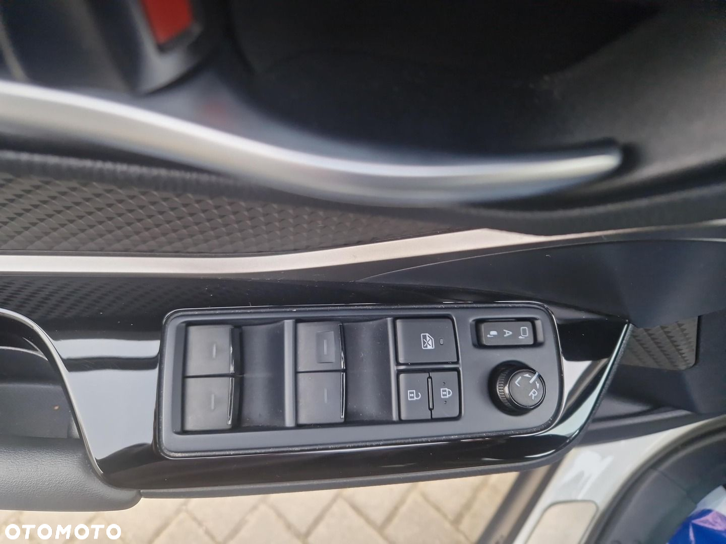 Toyota C-HR - 20