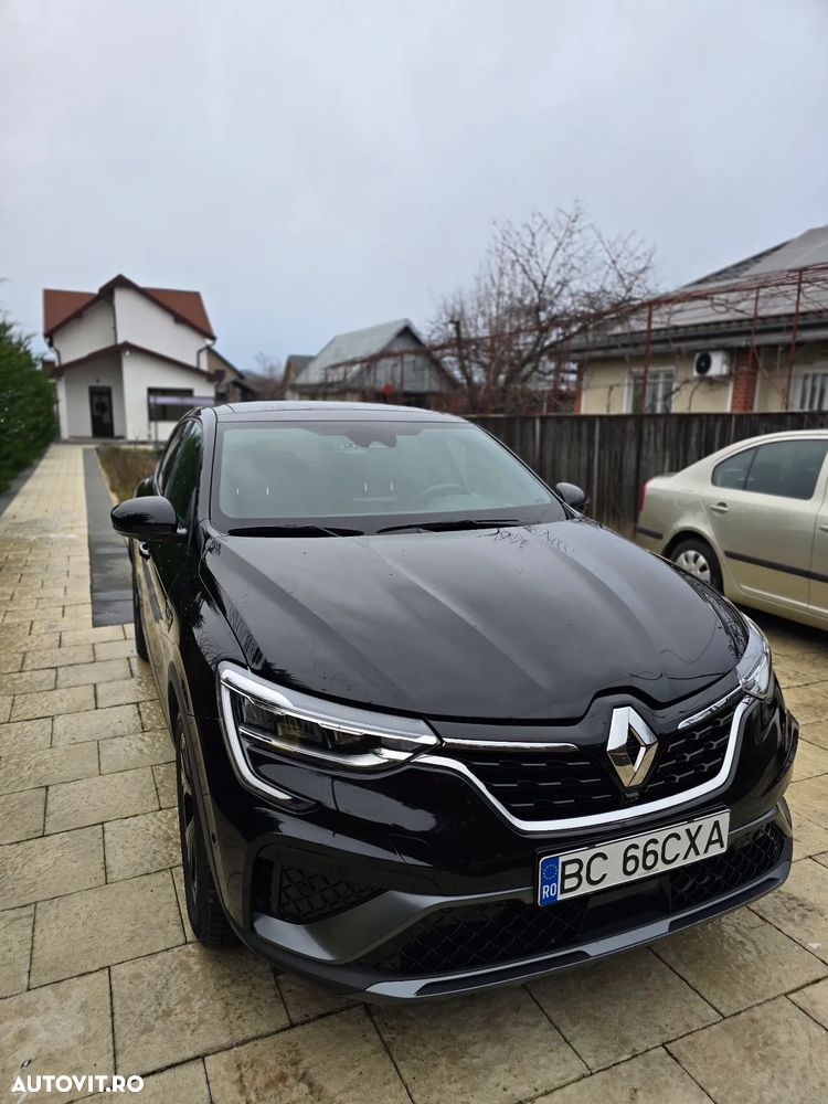 Renault Arkana TCe Mild Hybrid 160 EDC R.S. LINE - 2