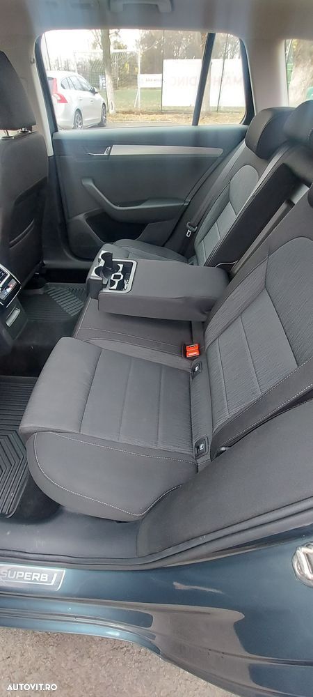 Skoda Superb 2.0 TDI 4X4 DSG Ambition - 14