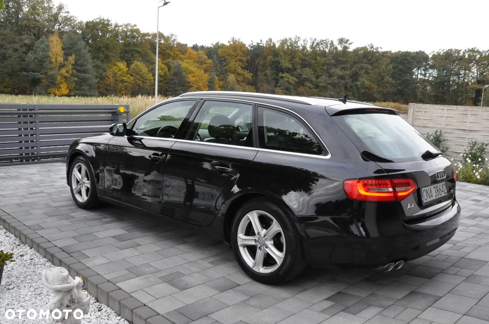 Audi A4 Avant - 10