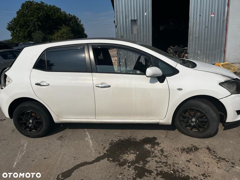 TOYOTA  Auris mechanizm wycieraczek przód - 4