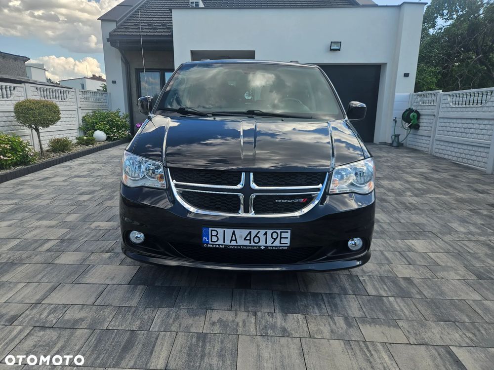 Dodge Grand Caravan 3.6 R/T - 2