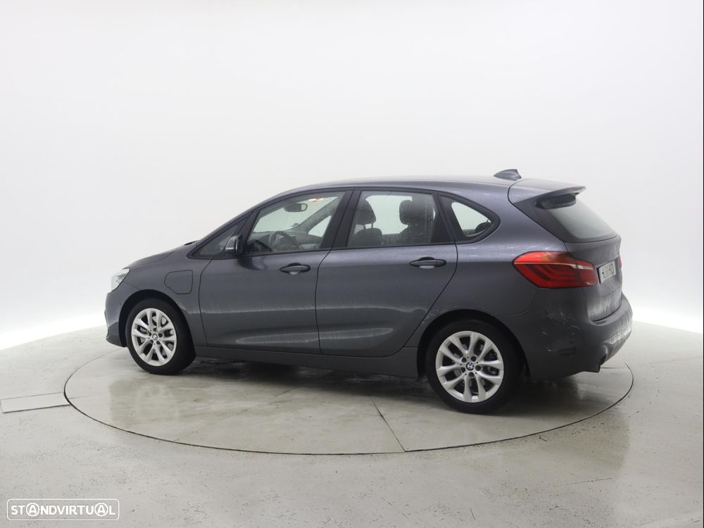 BMW 225xe Active Tourer - 3