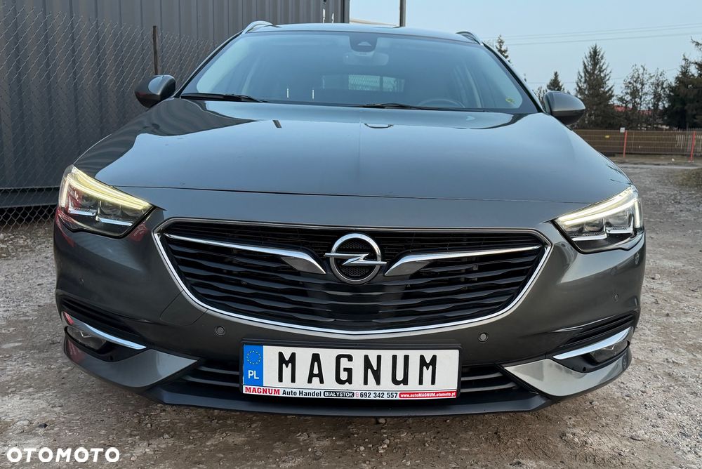 Opel Insignia - 28