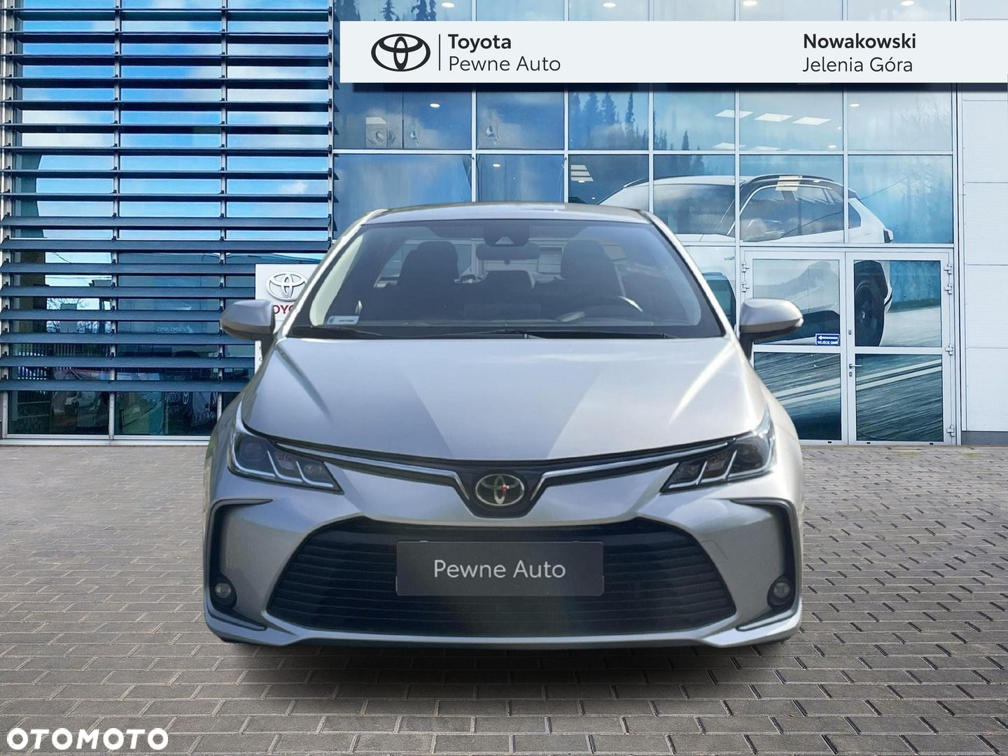 Toyota Corolla - 3
