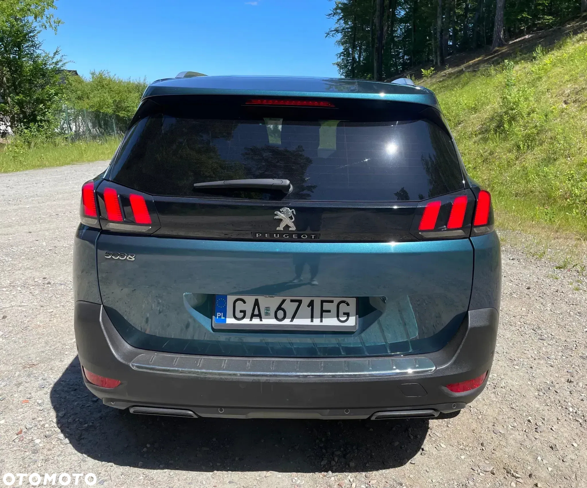Peugeot 5008 1.6 PureTech Allure S&S EAT8 - 8