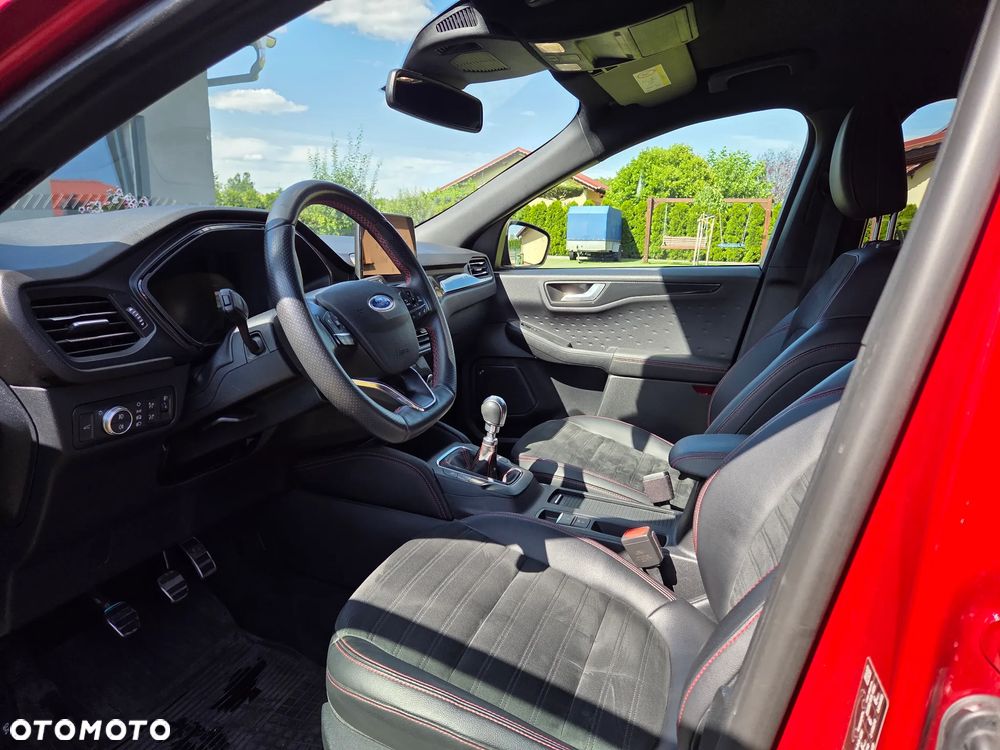 Ford Kuga 1.5 EcoBoost FWD ST-Line X - 8