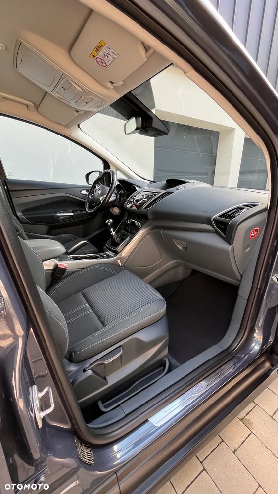 Ford C-MAX - 14
