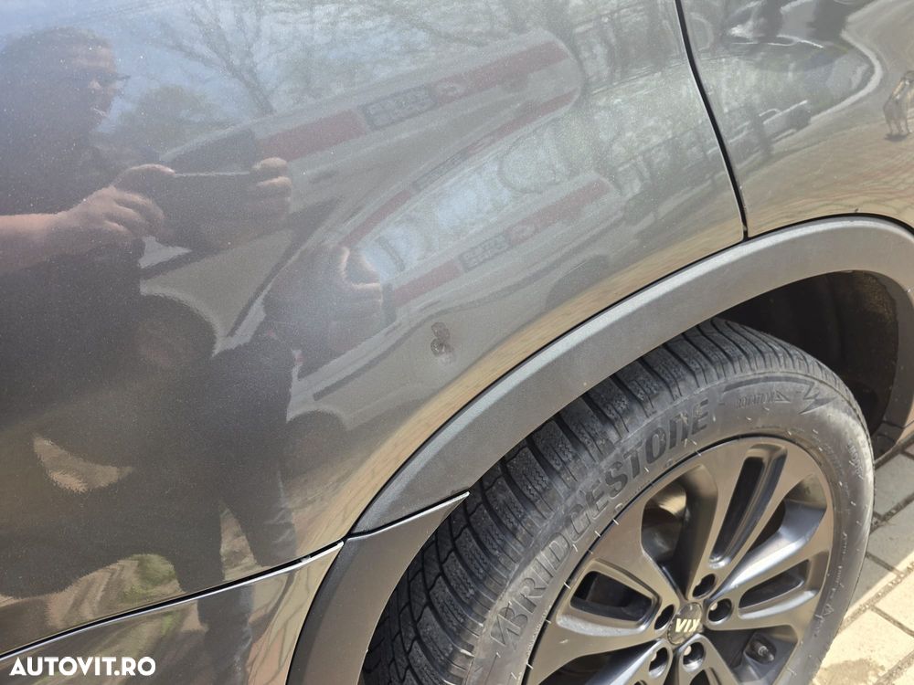 Kia Sorento 2.2 DSL 4x4 Aut. Executive - 17