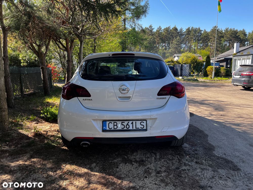 Opel Astra 1.4 T Cosmo - 2