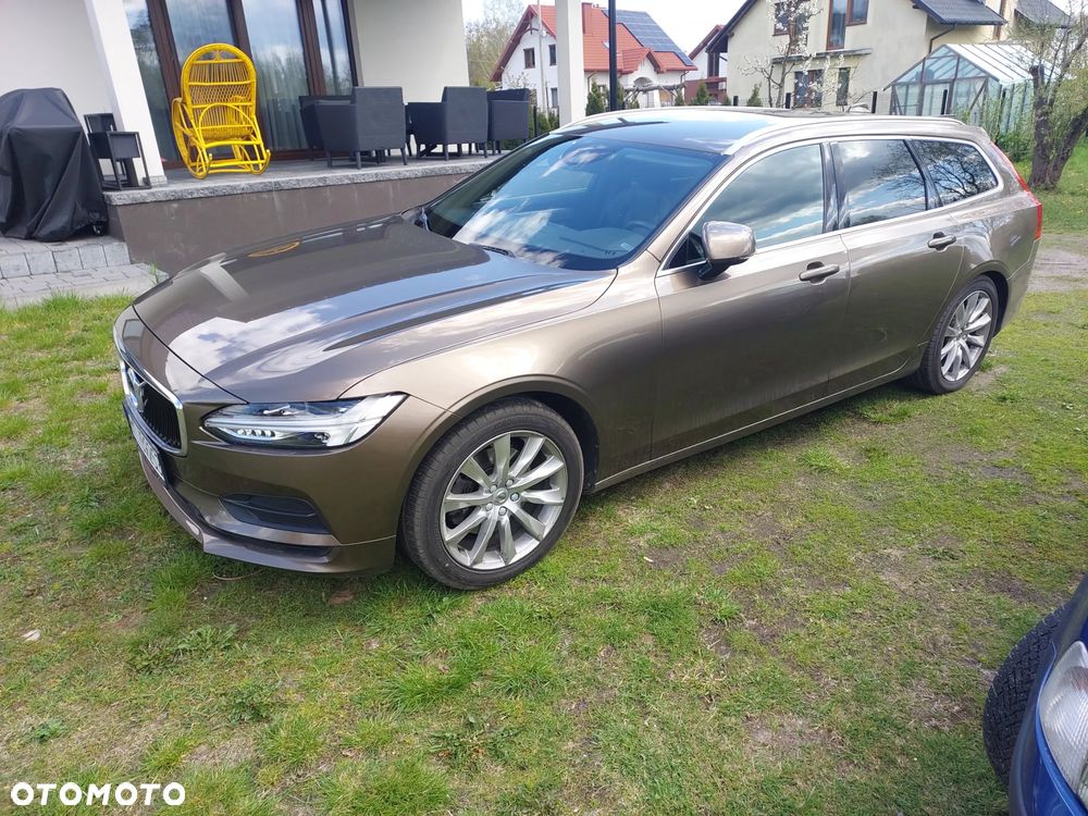 Volvo V90 D3 Momentum Pro - 21