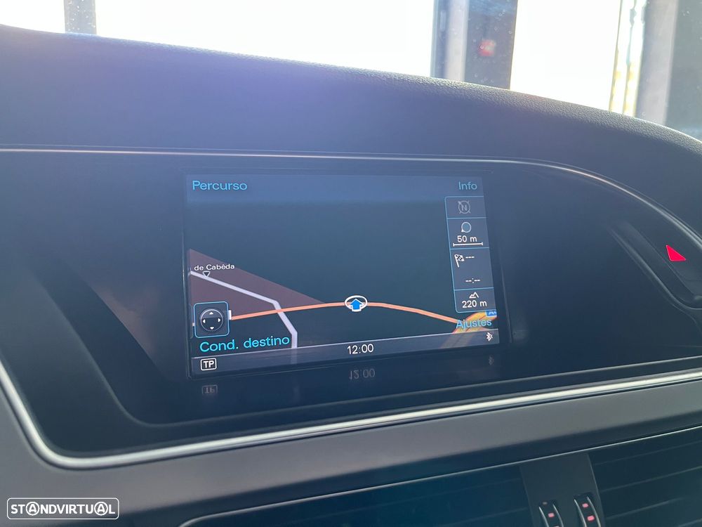 Audi A5 Cabrio 2.0 TDI DPF multitronic - 27