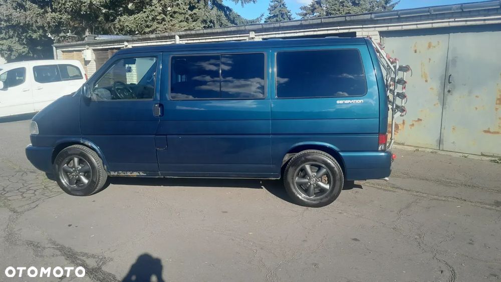 Volkswagen Multivan - 3
