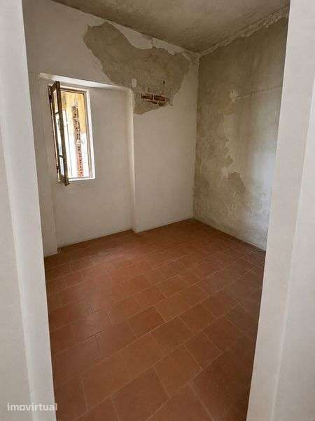 T3 135m² em Almada | Sem Caução | Água e Luz Incluídas | 800€/Mês - Grande imagem: 3/6