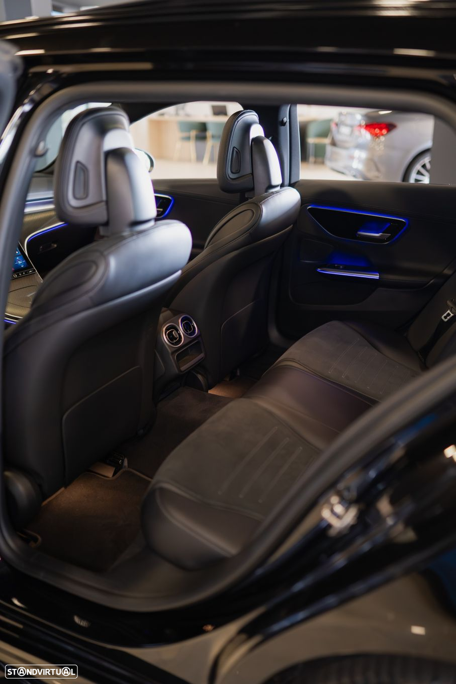 Mercedes-Benz C 300 e AMG Line - 28