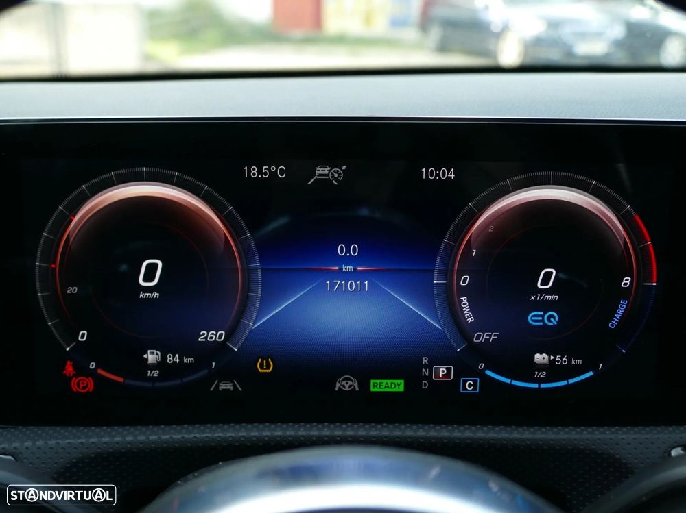 Mercedes-Benz CLA 250 e Shooting Brake AMG Line - 22